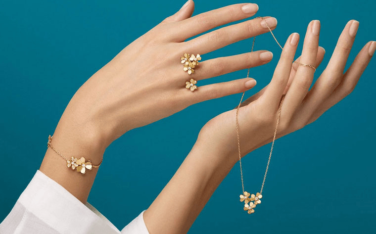 نکاتی برای مراقبت از جواهرات ون کلیف